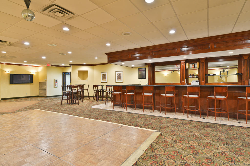 Quality Inn Windsor Mill Exterior foto
