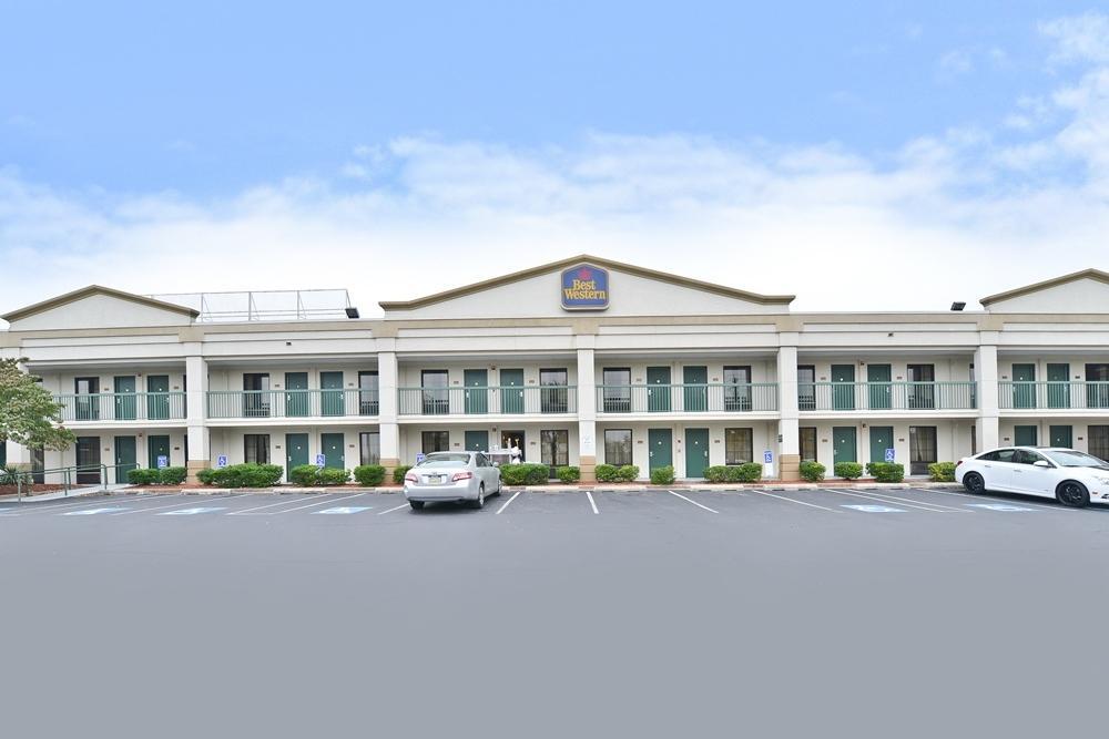 Quality Inn Windsor Mill Exterior foto